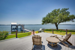 Cedar Creek Lake Views Gorgeous Mabank House!
